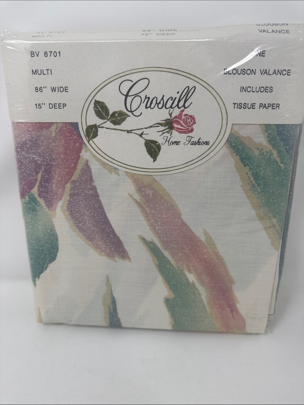 VINTAGE CROSCILL ONE BLOUSON VALANCE INCLUDES TISSUE PAPER 86" WIDE 15" DEEP